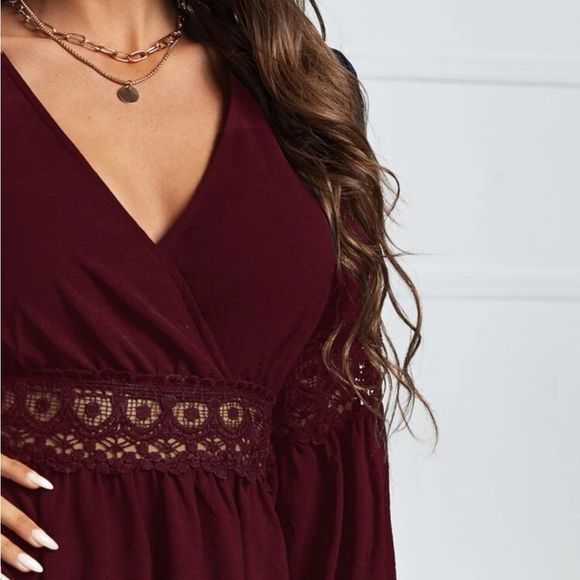 Luxe burgundy lace insert flounce sleeve dress - Picture 9 of 10